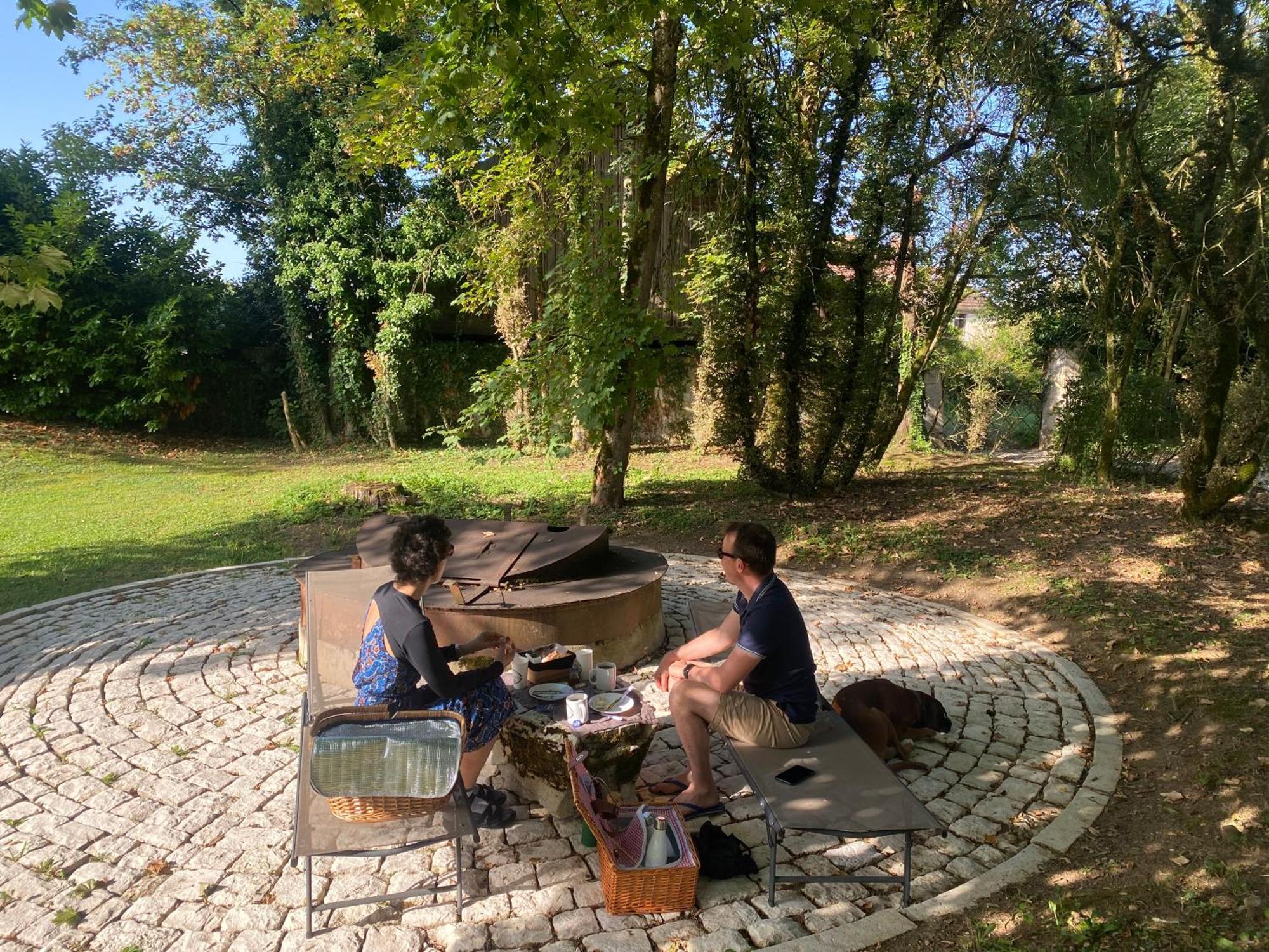 Le Colombier De Malpas Quingey Exterior foto