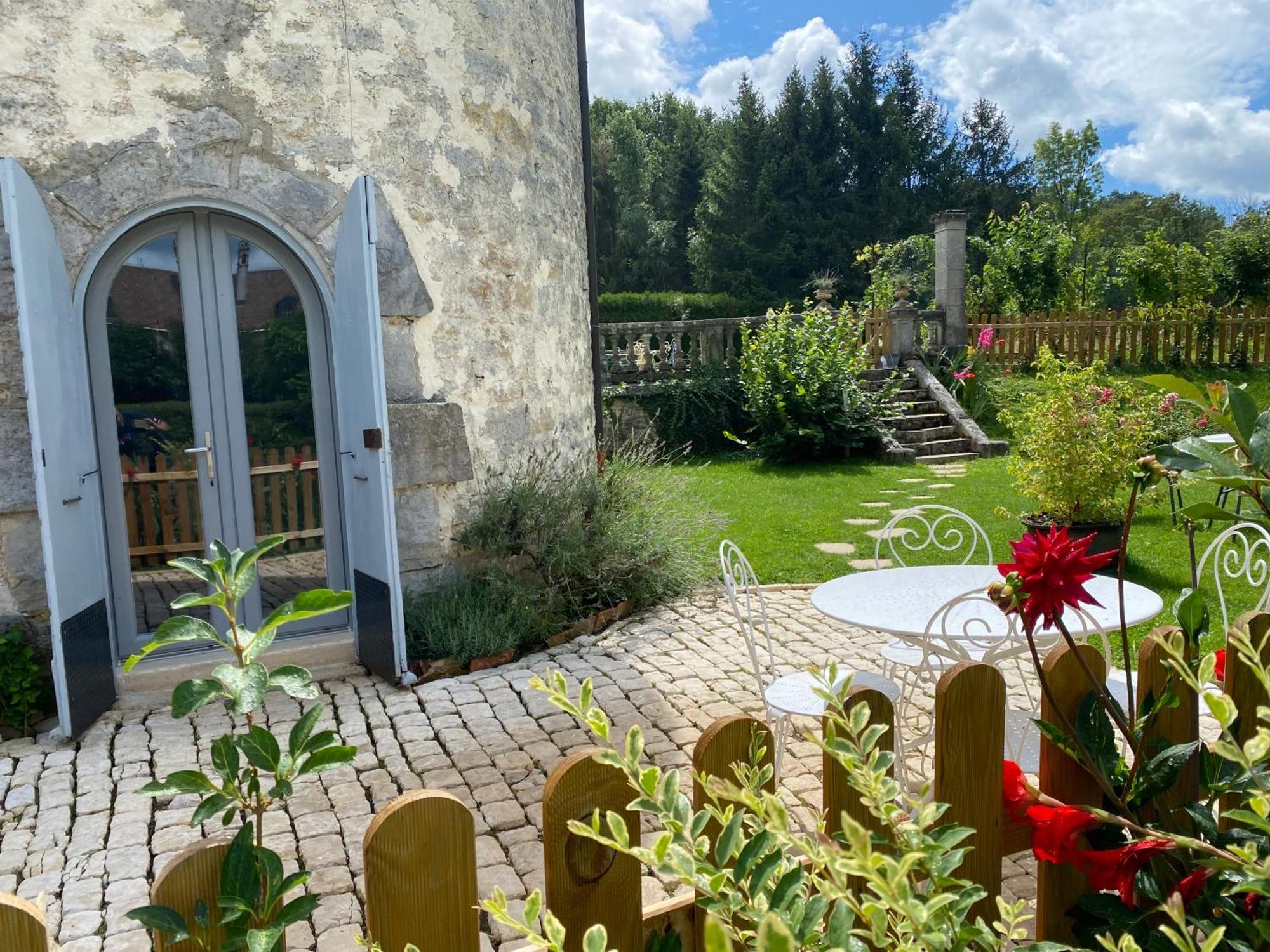 Le Colombier De Malpas Quingey Exterior foto